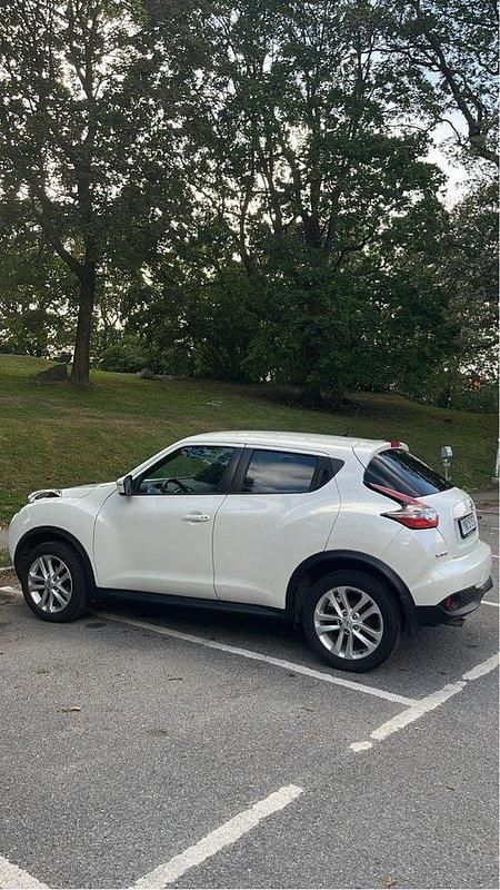 Vit Begagnad 2018 Nissan Juke SUV | 145 000 kr (Dyr) - Bild 1/4