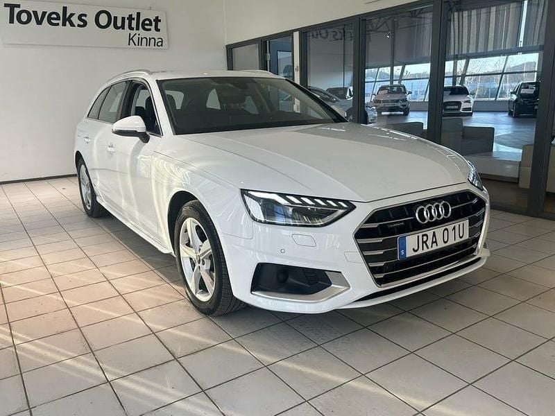 Begagnad Audi A4 Advanced Plus 204 HK (150 kW) 2023 Vit Kombi