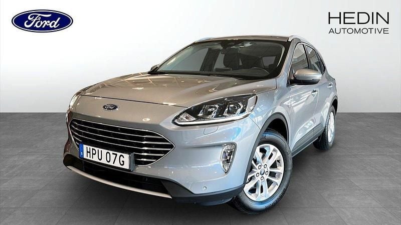 Grå (grey) Begagnad 2022 Ford Kuga Titanium SUV | 249 900 kr (Bra pris) - Bild 1/4