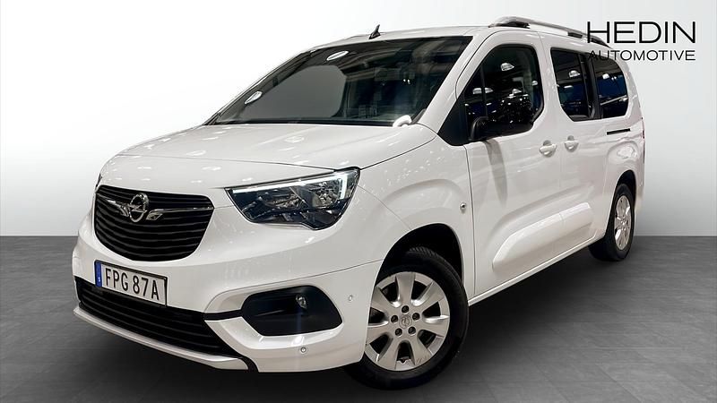 Vit Begagnad 2021 Opel Combo-e Life XL | 299 900 kr - Bild 1/4