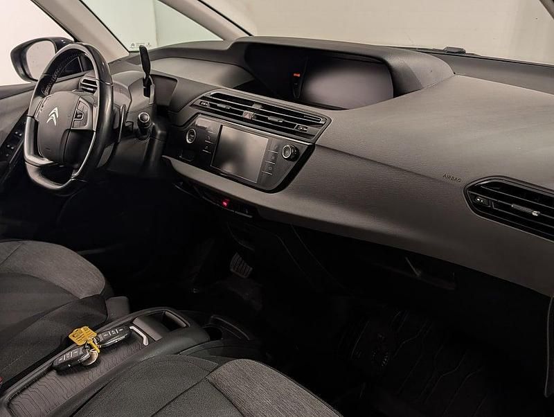 Begagnad Citroën C4 Picasso Comfort 120 HK (88 kW) 2016 Grå Minibuss