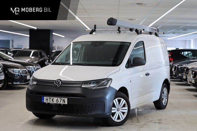 Vit Begagnad 2021 VW Caddy Minibuss | 179 900 kr (Lite dyr) - Bild 1/3