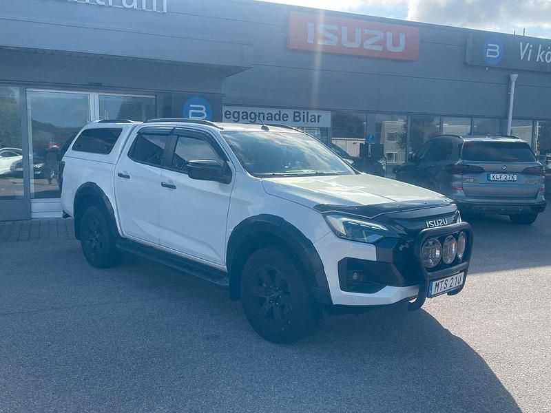 Vit Begagnad 2024 Isuzu D-Max Pickup | 769 900 kr (Dyr) - Bild 1/4