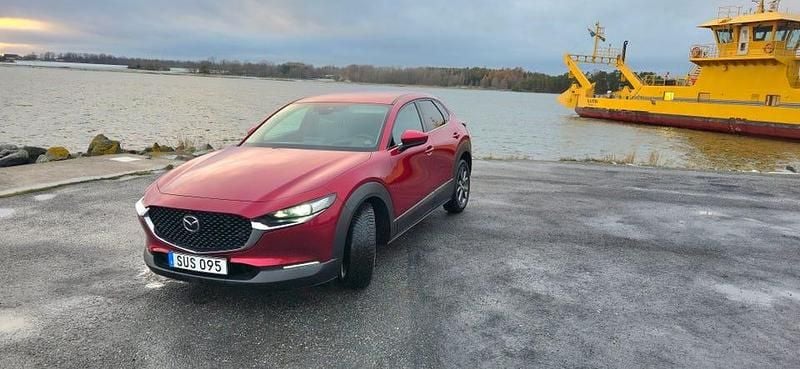 Soul red Begagnad 2022 Mazda CX-30 SUV | 269 000 kr (Superpris) - Bild 1/4