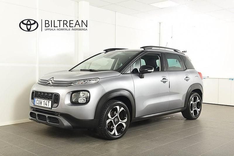 Grå (grå metallic) Begagnad 2019 Citroën C3 Aircross PureTech SUV | 154 800 kr (Marknadspris) - Bild 1/4