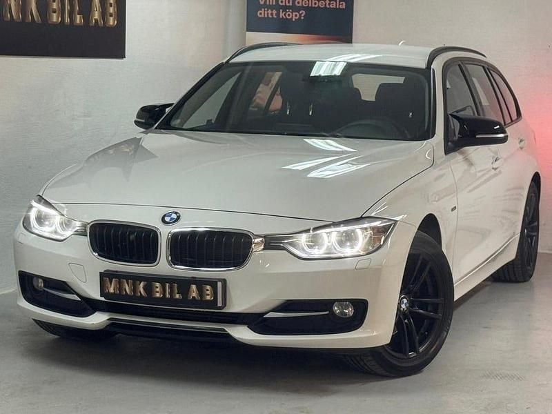 Begagnad BMW 320 Sport Line 184 HK (135 kW) 2014 Vit Kombi