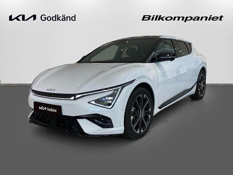 Vit Begagnad 2024 Kia EV6 2 SUV | 599 900 kr - Bild 1/3