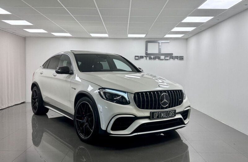 Vit Begagnad 2018 Mercedes GLC63 AMG Sportkupé | 599 900 kr (Dyr) - Bild 1/4