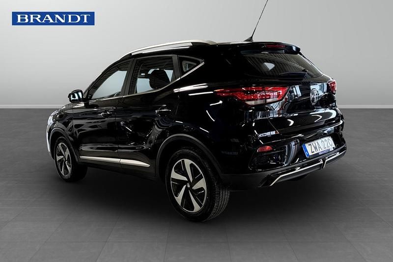 Begagnad MG ZS Comfort 116 kW (158 HK) 2022 Svart SUV