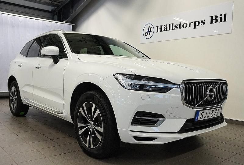 Vit Begagnad 2021 Volvo XC60 SUV | 294 900 kr (Bra pris) - Bild 1/4
