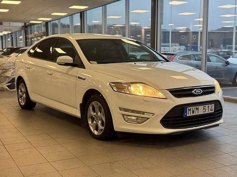 Vit Begagnad 2012 Ford Mondeo Sport Kombi | 29 900 kr (Bra pris) - Bild 1/4