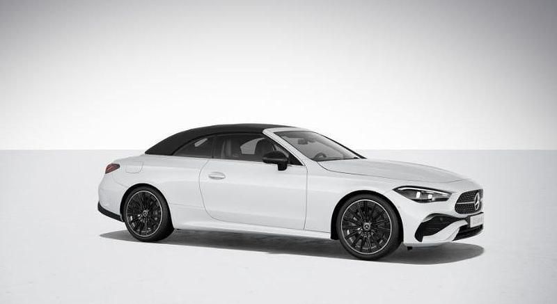 Grå (opalitvit bright) Begagnad 2024 Mercedes CLE200 AMG Cab | 767 900 kr (Dyr) - Bild 1/2