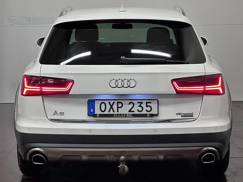 Begagnad Audi A6 Allroad Sport 218 HK (160 kW) 2016 Vit Kombi