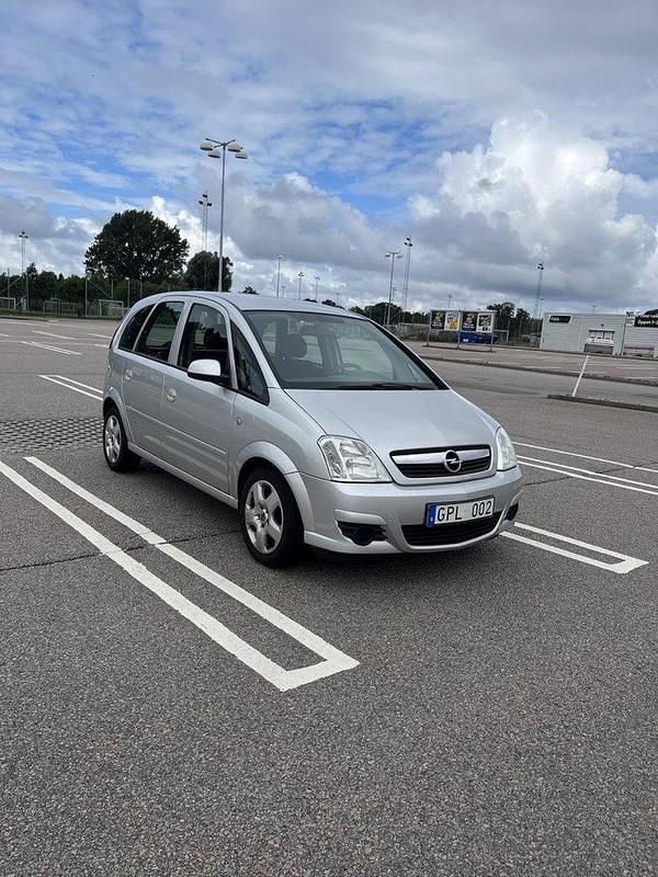 Begagnad 2008 Opel Meriva Minibuss | 22 000 kr (Marknadspris) - Bild 1/4