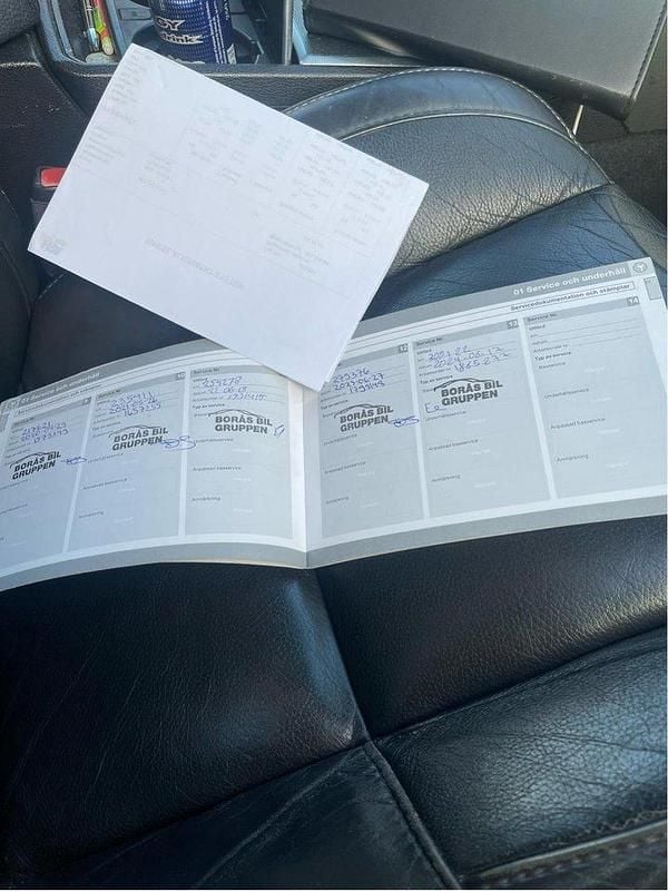 Svart Begagnad 2012 Volvo XC90 R-Design SUV | 115 000 kr (Marknadspris) - Bild 1/4