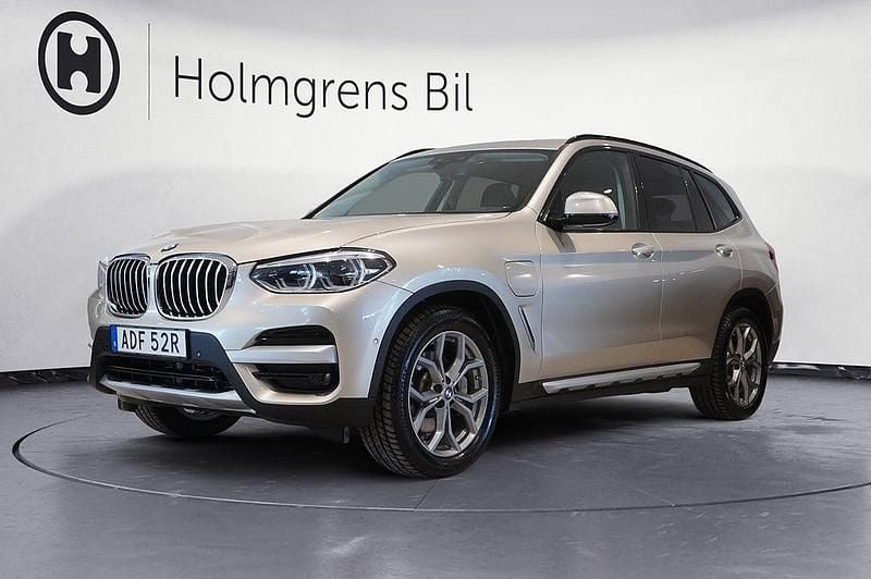 Begagnad BMW X3 xLine 184 HK (135 kW) 2021 Ljusgrå SUV