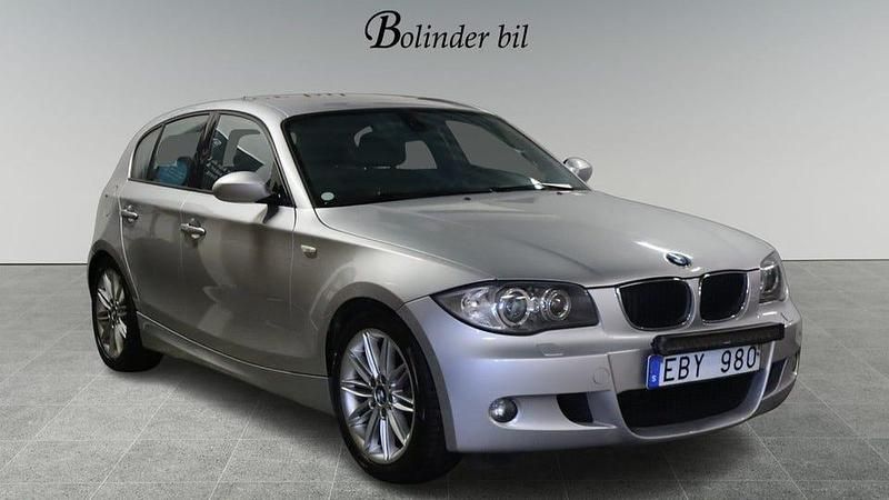 Begagnad BMW 120 Advantage 170 HK (125 kW) 2009 Ljusgrå Halvkombi