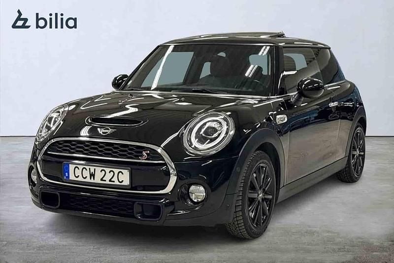 Svart Begagnad 2019 Mini Cooper S Halvkombi | 174 900 kr - Bild 1/1