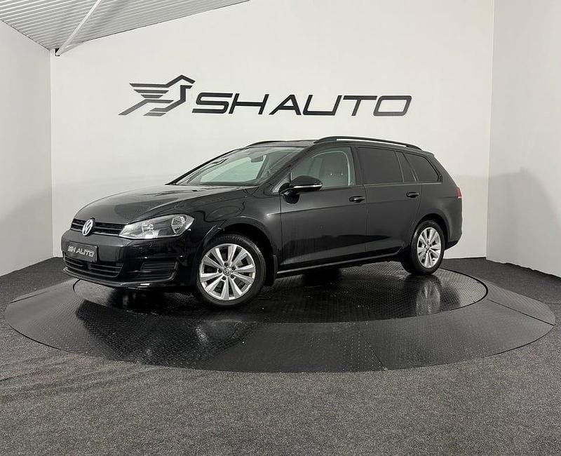 Begagnad VW Golf VII 110 HK (80 kW) 2016 Svart Kombi