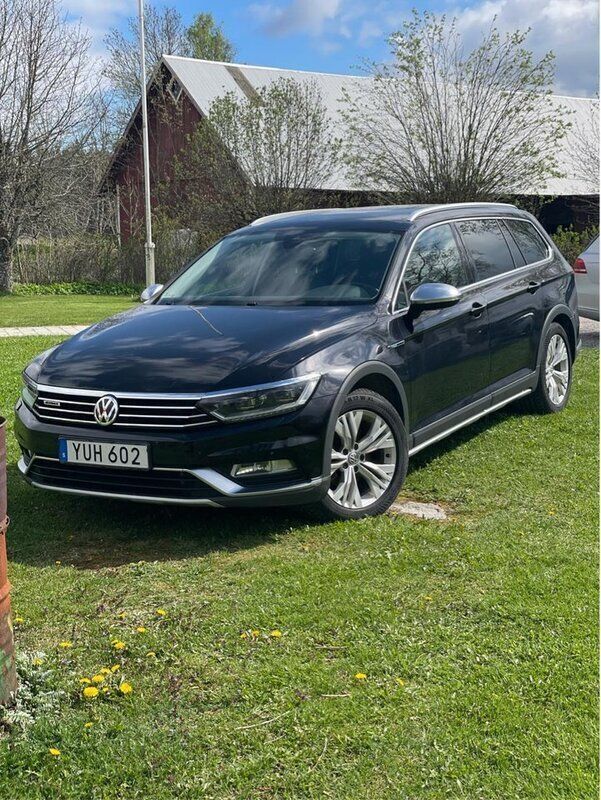 Svart Begagnad 2019 VW Passat Alltrack Kombi | 249 000 kr (Marknadspris) - Bild 1/3