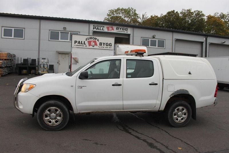 Vit Begagnad 2007 Toyota HiLux Pickup | 90 000 kr - Bild 1/4
