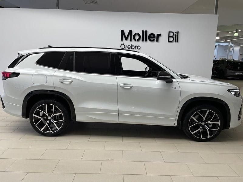 Begagnad VW Tayron R-line 177 HK (130 kW) 2025 Vit SUV