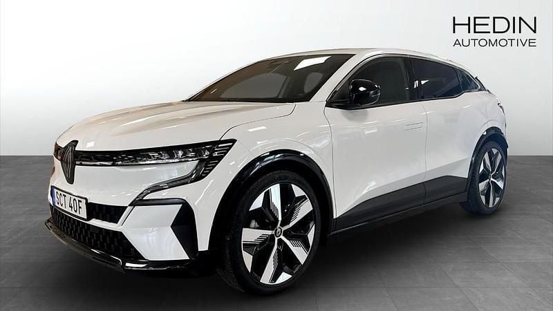 Vit (white) Begagnad 2023 Renault Mégane Halvkombi | 329 900 kr (Lite dyr) - Bild 1/4