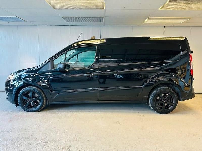 Begagnad Ford Transit Connect 101 HK (74 kW) 2022 Svart Minibuss