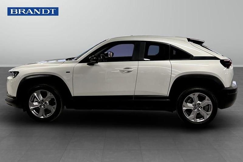 Begagnad Mazda MX30 Exclusive-Line 105 kW (144 HK) 2023 Vit SUV