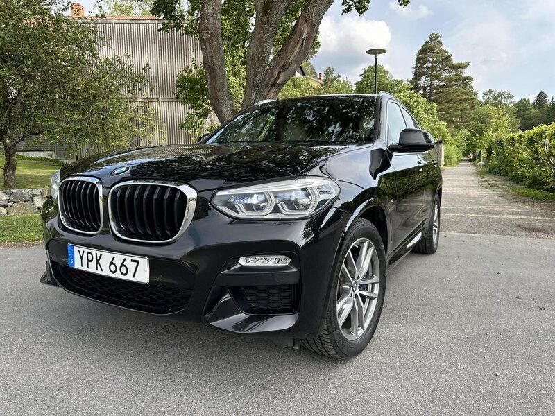 Svart Begagnad 2018 BMW X3 M Sport SUV | 415 000 kr (Superpris) - Bild 1/4