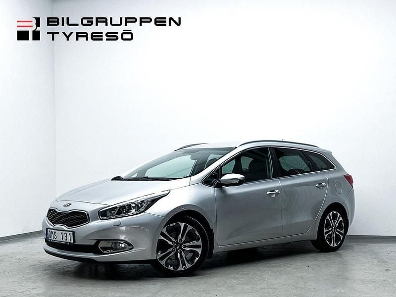 Grå Begagnad 2013 Kia Ceed Kombi | 129 900 kr (Dyr) - Bild 1/4