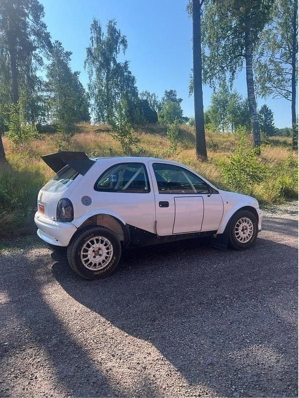 Begagnad Opel Corsa 106 HK (77 kW) 1996 Halvkombi