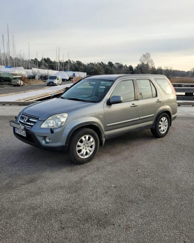 Begagnad 2005 Honda CR-V SUV | 14 000 kr (Marknadspris) - Bild 1/4