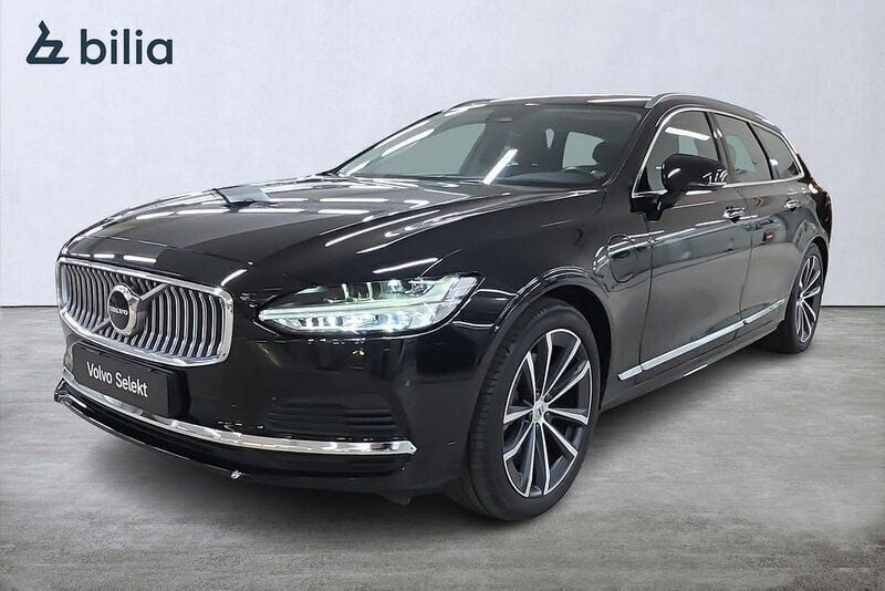 Svart Begagnad 2022 Volvo V90 Inscription Kombi | 399 000 kr (Marknadspris) - Bild 1/3