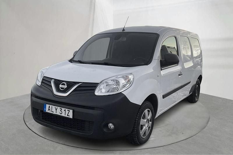 Vit Begagnad 2021 Nissan NV250 Van | 110 000 kr (Marknadspris) - Bild 1/4