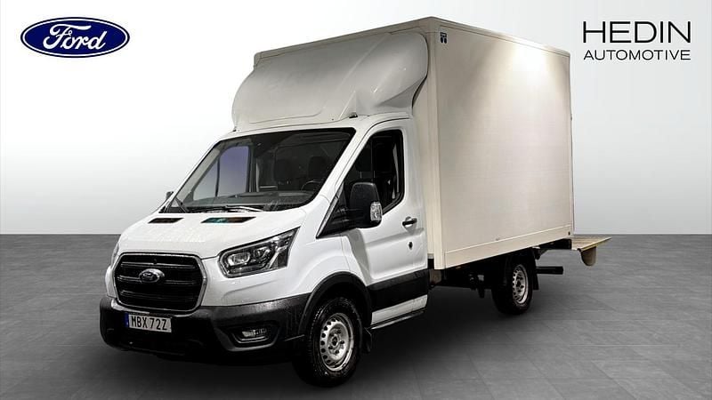 Frozen white Begagnad 2021 Ford Transit | 303 920 kr (Marknadspris) - Bild 1/4