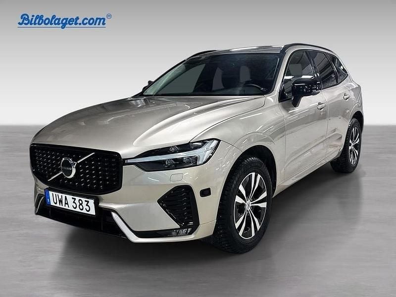 Grå Begagnad 2024 Volvo XC60 Plus SUV | 539 000 kr (Dyr) - Bild 1/4