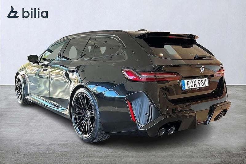 Ny BMW M5 Comfort Edition 2026 Svart Kombi