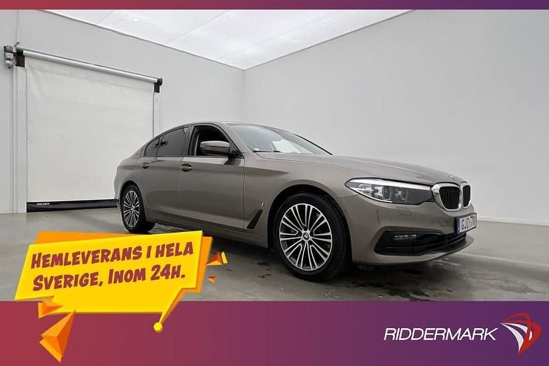 Brun Begagnad 2019 BMW 530 iPerformance Sedan | 249 900 kr (Bra pris) - Bild 1/3