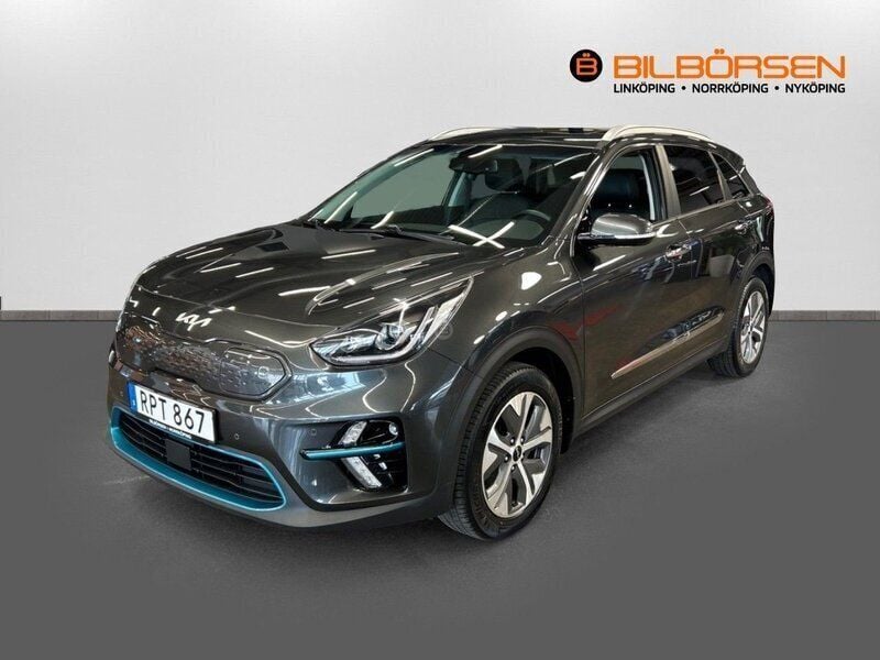 Grå Begagnad 2021 Kia e-Niro Advance SUV | 279 900 kr (Marknadspris) - Bild 1/4
