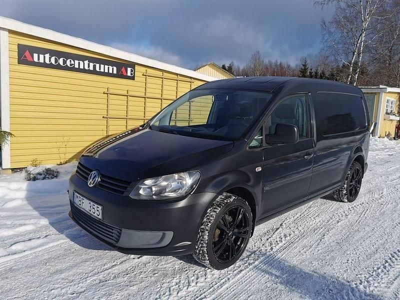 Begagnad VW Caddy Maxi 102 HK (75 kW) 2012 Svart Minibuss