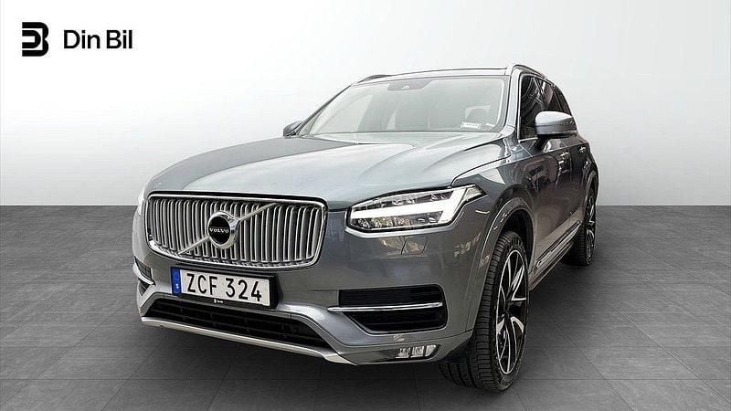 Grå Begagnad 2017 Volvo XC90 Inscription SUV | 379 900 kr (Bra pris) - Bild 1/4