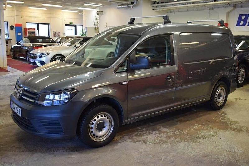 Begagnad VW Caddy Maxi S 102 HK (75 kW) 2016 Grå Minibuss