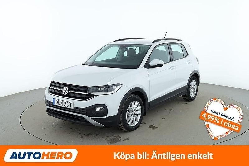 Vit Begagnad 2019 VW T-Cross SUV | 149 000 kr (Marknadspris) - Bild 1/4