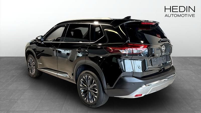 Ny Nissan X-Trail 214 HK (157 kW) 2025 Svart SUV