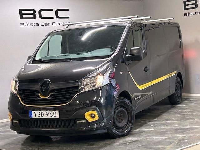 Svart Begagnad 2017 Renault Trafic Van | 129 900 kr (Marknadspris) - Bild 1/3