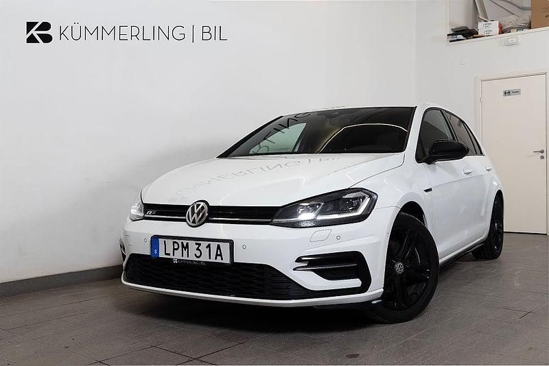 Vit Begagnad 2019 VW Golf VII GT Halvkombi | 209 900 kr (Lite dyr) - Bild 1/4