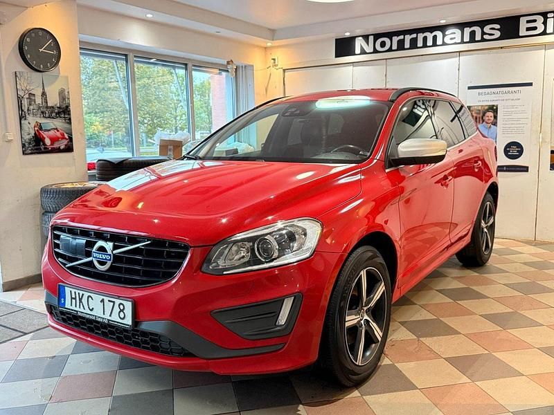 Röd Begagnad 2017 Volvo XC60 R-Design SUV | 129 900 kr - Bild 1/4