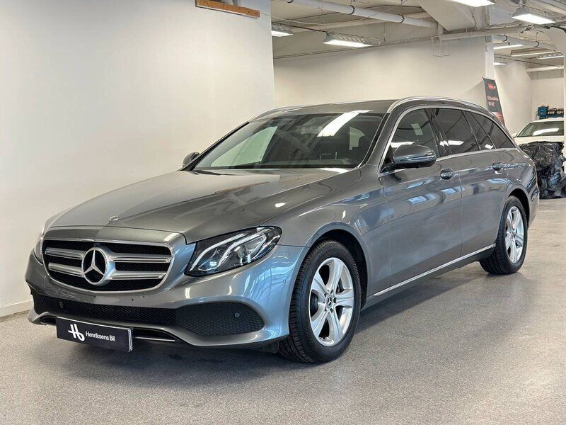 Begagnad Mercedes E220 195 HK (143 kW) 2017 Grå Kombi