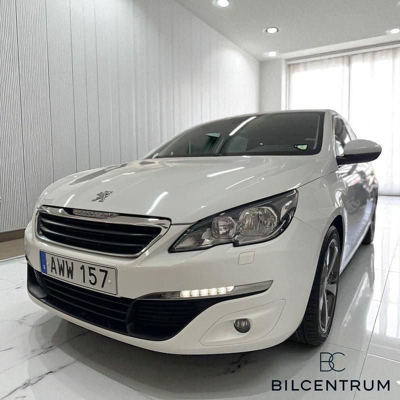 Vit Begagnad 2015 Peugeot 308 Active Kombi | 89 900 kr (Marknadspris) - Bild 1/4
